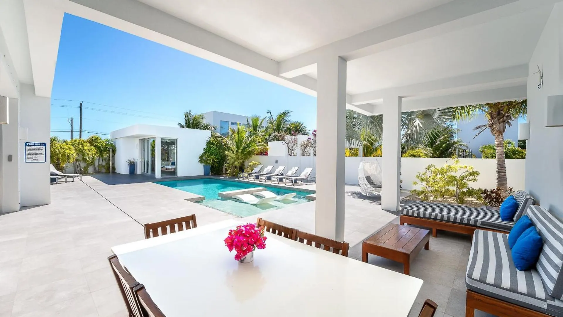 Oceanside 3 Bedroom Luxury Villa With Private Pool, 500Ft From Long Bay Beach -V5